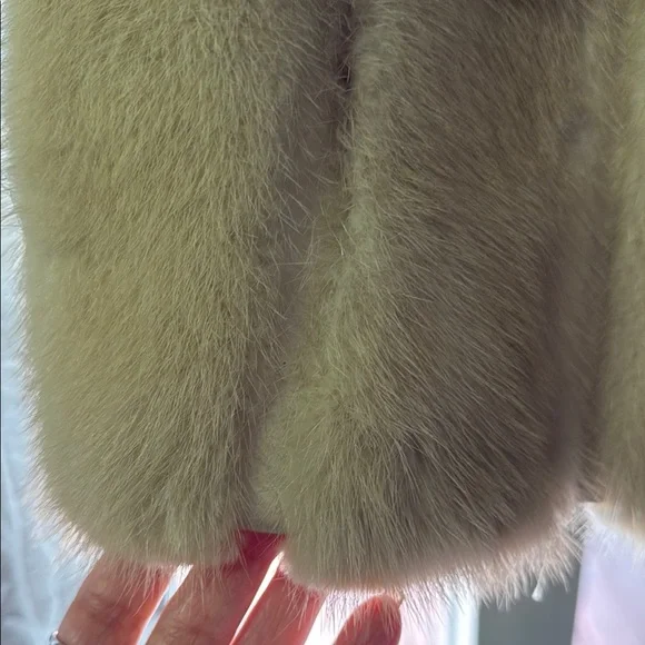 Mink and Leather Jacket ~ Cream Color Size 10/12 Vintage EUC